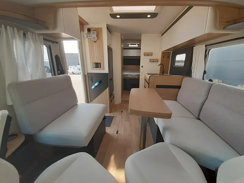 Camping-car - Pilote - G740 FC EVIDENCE - 2026