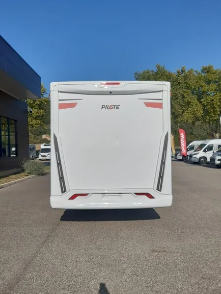 Camping-car - Pilote - G740 FC EVIDENCE - 2026
