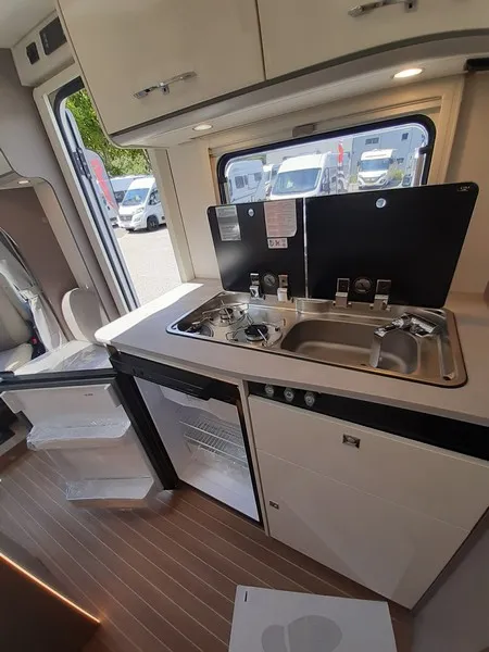 Camping-car - Etrusco - V 6.6 SF - 2025