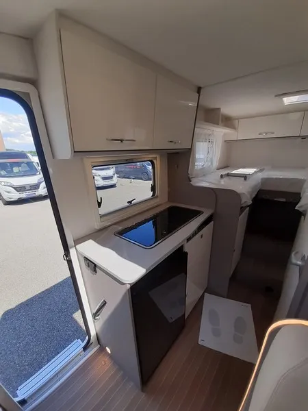 Camping-car - Etrusco - V 6.6 SF - 2025