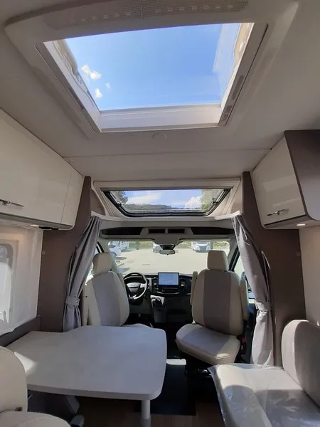 Camping-car - Etrusco - V 6.6 SF - 2025