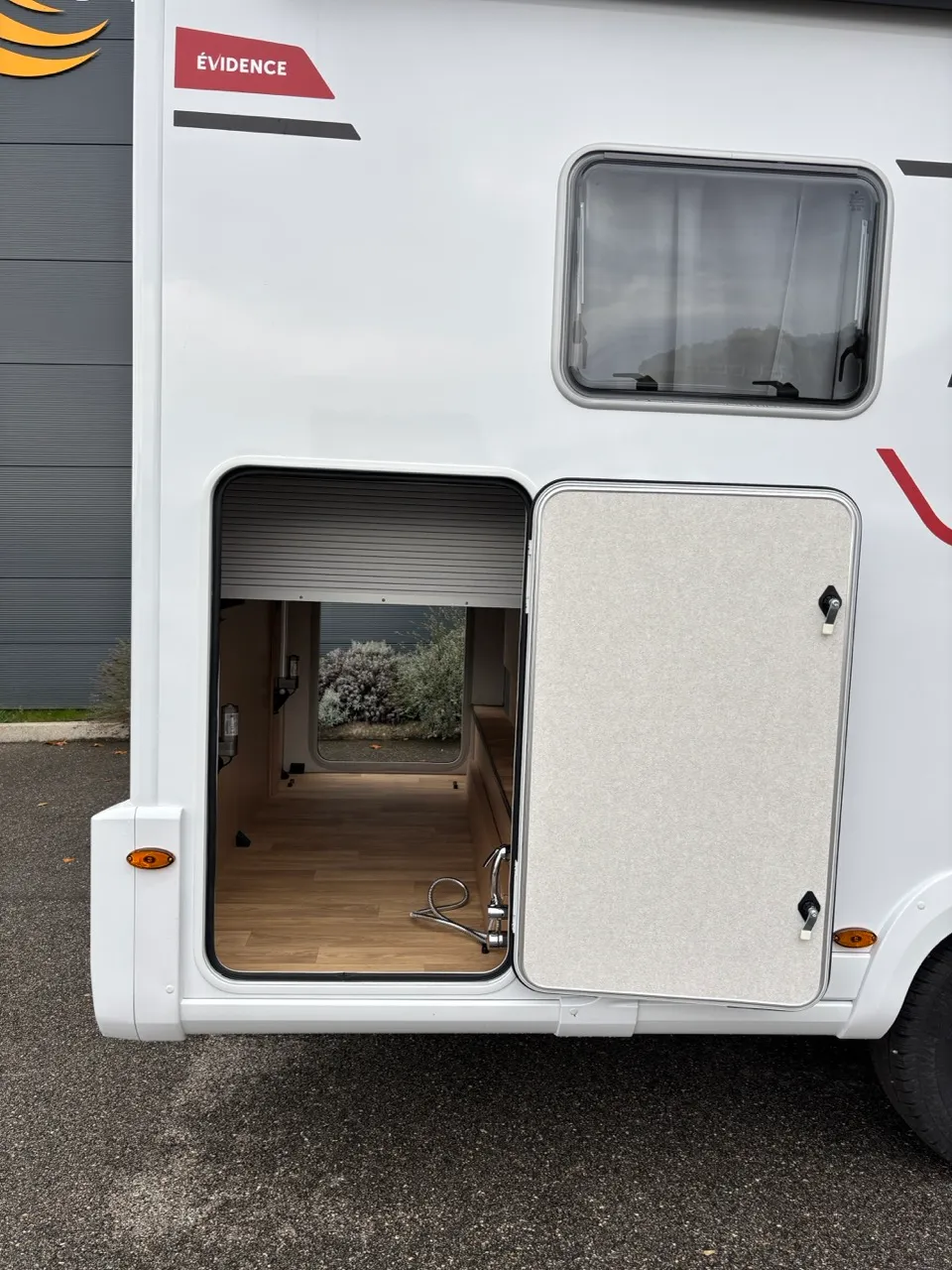 Camping-car - Pilote - P720 FC EVIDENCE - 2026