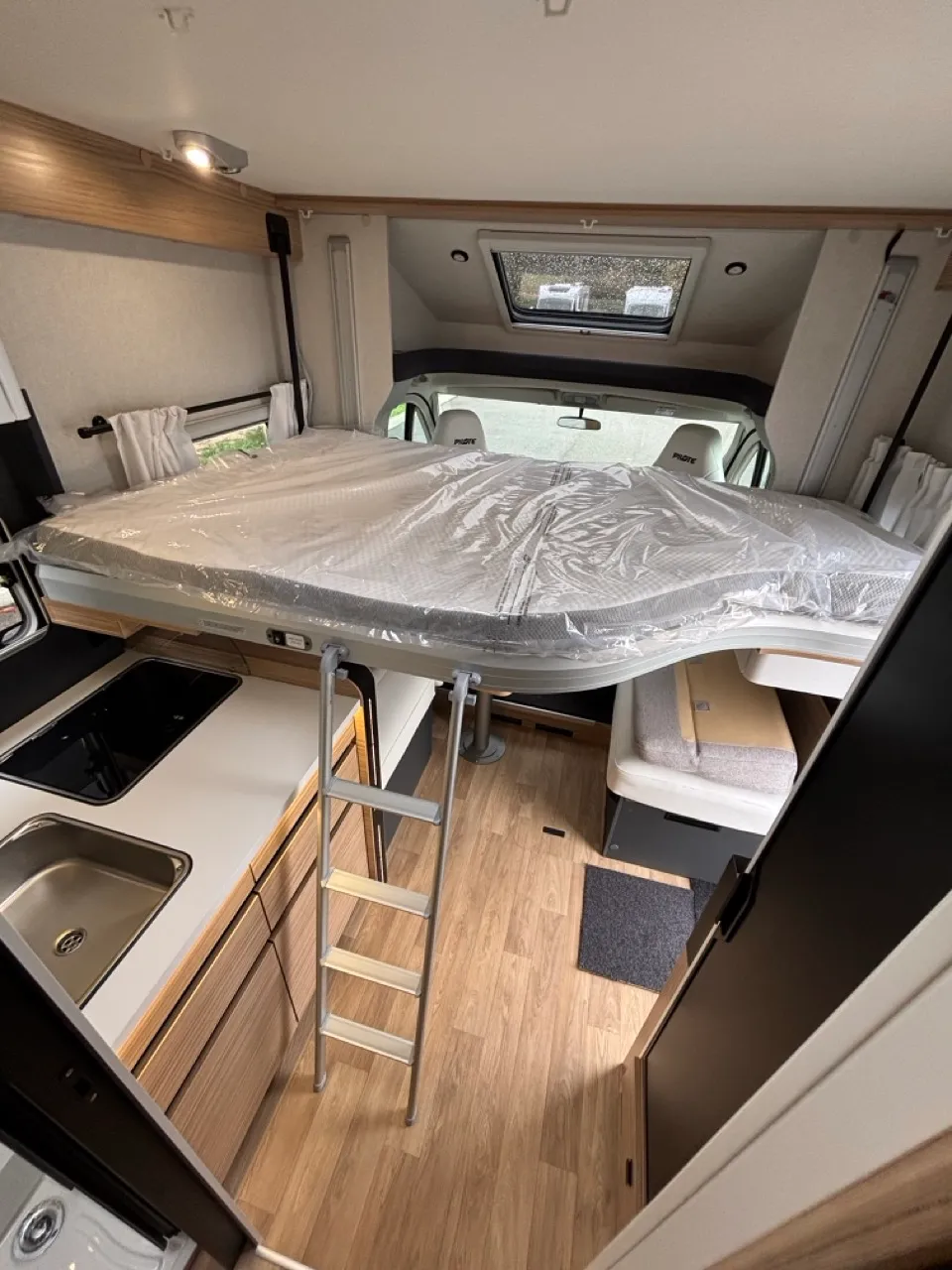 Camping-car - Pilote - P720 FC EVIDENCE - 2026