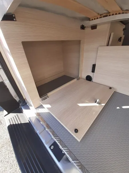 Fourgon aménagé - Dreamer - CAMPERFIVE - 2026