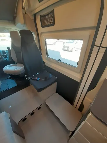 Fourgon aménagé - Dreamer - CAMPERFIVE - 2026