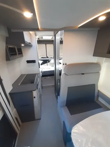 Fourgon aménagé - Dreamer - CAMPERFIVE - 2026