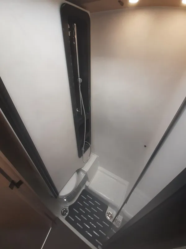 Camping-car - Pilote - ATLAS A690 GJ - 2026