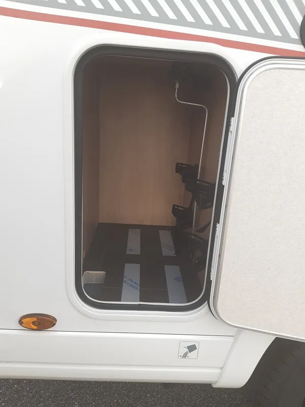 Camping-car - Pilote - ATLAS A690 GJ - 2026