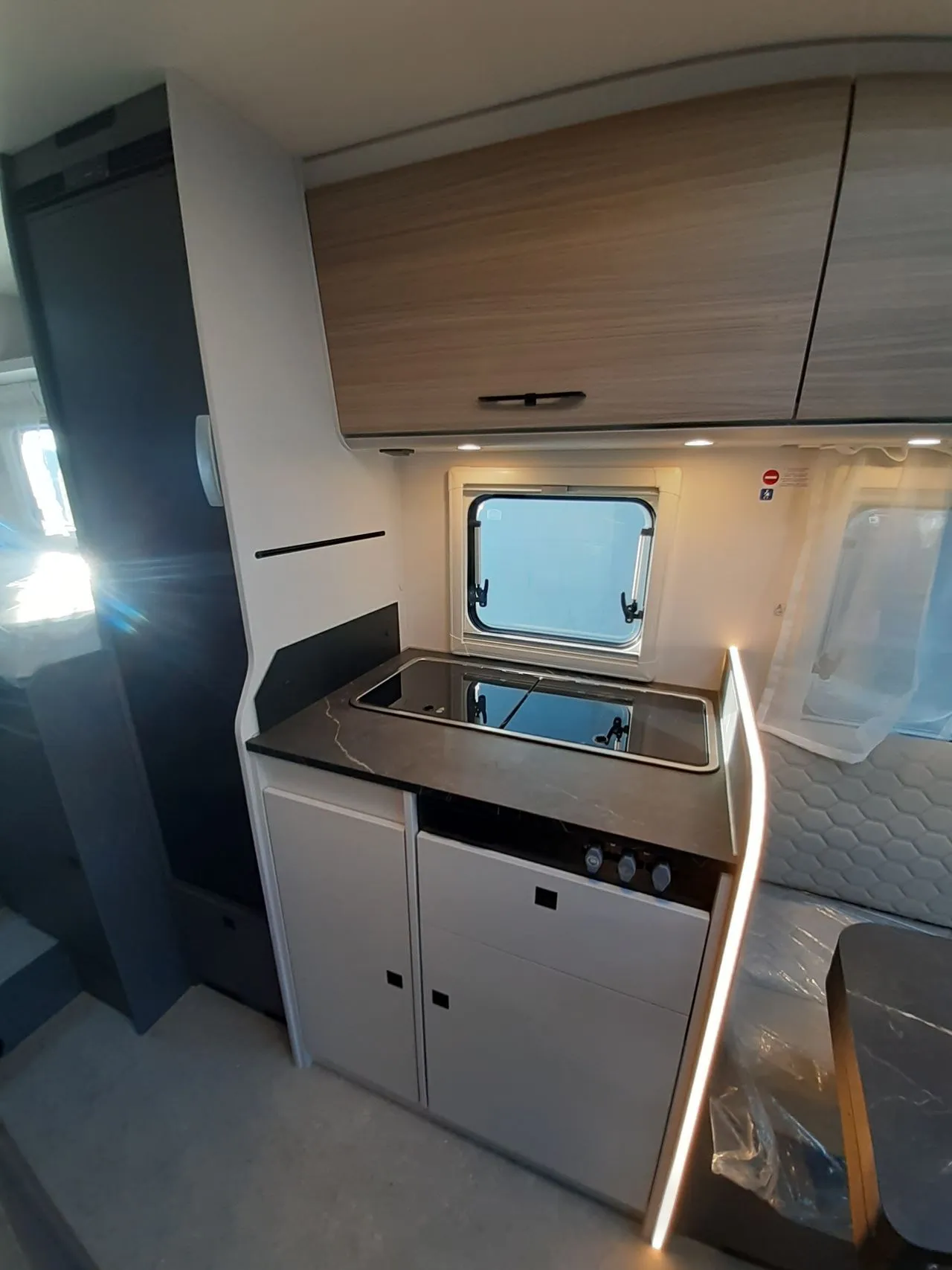 Camping-car - Etrusco - V6.8 SCF - 2026