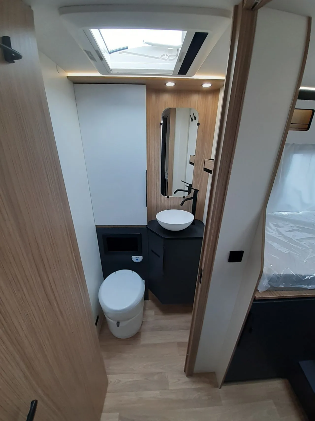 Camping-car - Pilote - G720 FGJ EVIDENCE - 2026