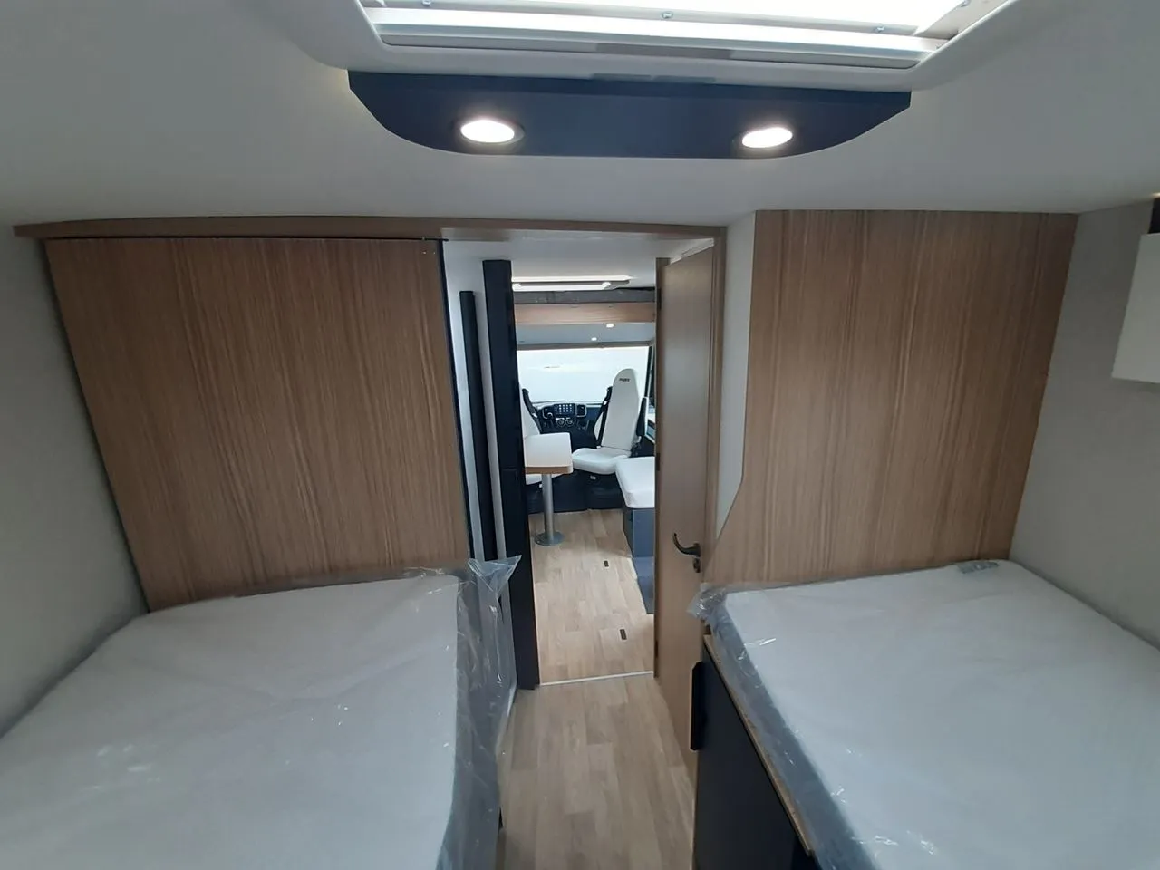 Camping-car - Pilote - G720 FGJ EVIDENCE - 2026