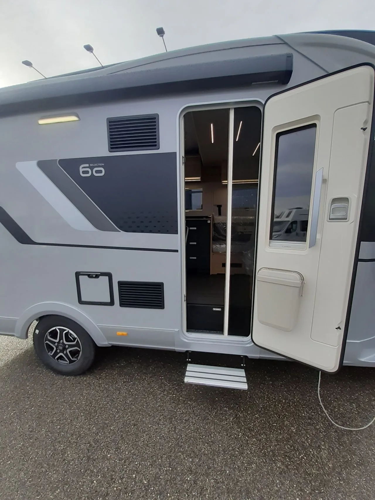 Camping-car - Adria - MATRIX 650 DL 60 YEARS - 2026