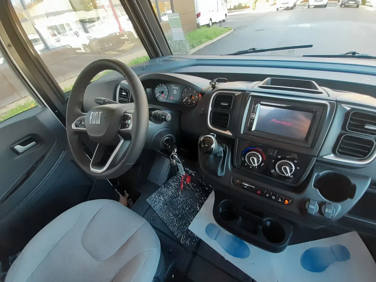 Camping-car - Itineo - FAMILI JC740 - 2026