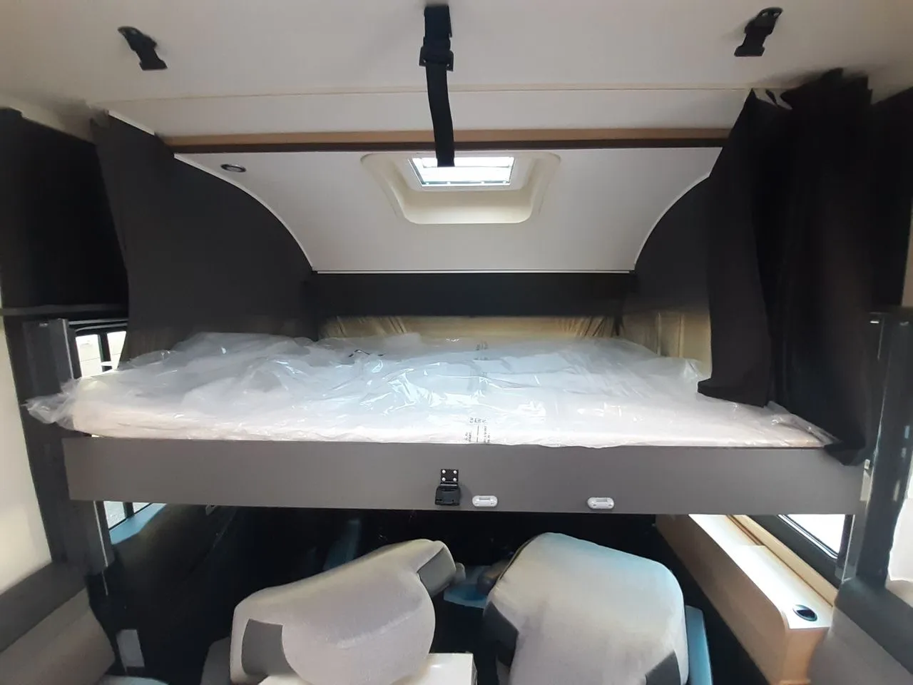 Camping-car - Itineo - FAMILI JC740 - 2026