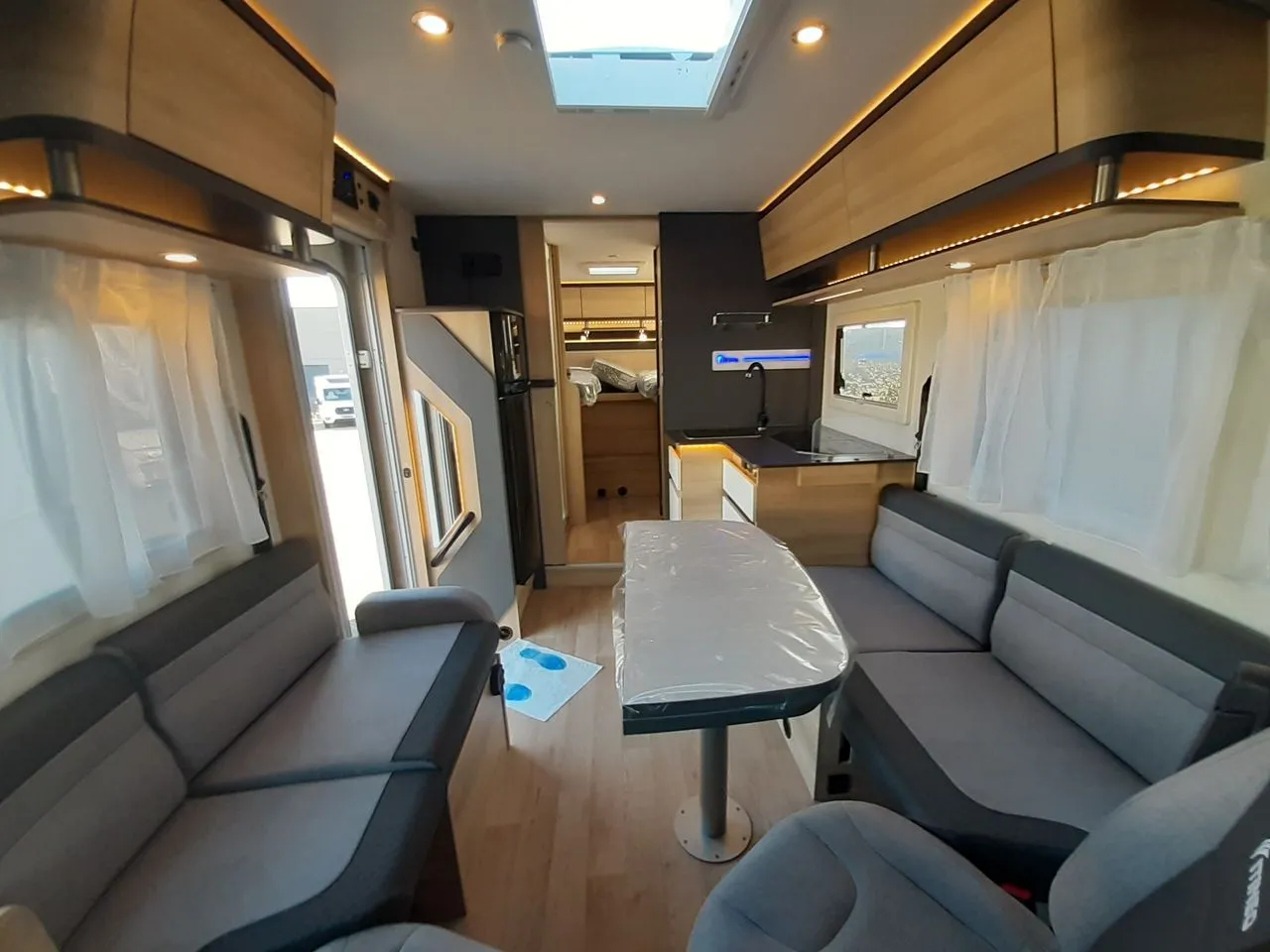 Camping-car - Itineo - FAMILI JC740 - 2026