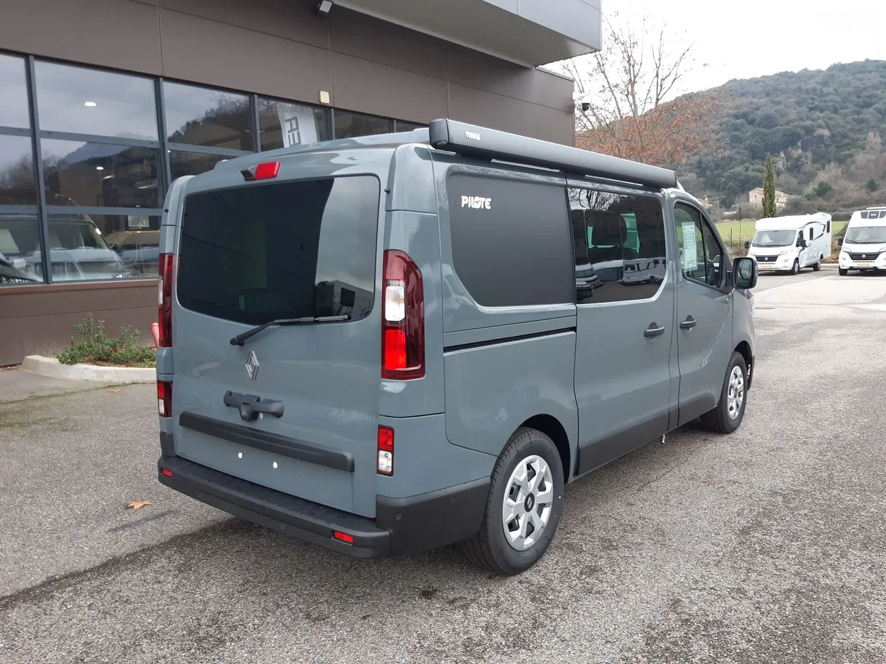 Van aménagé - Pilote - CV505 BC EVIDENCE - 2026