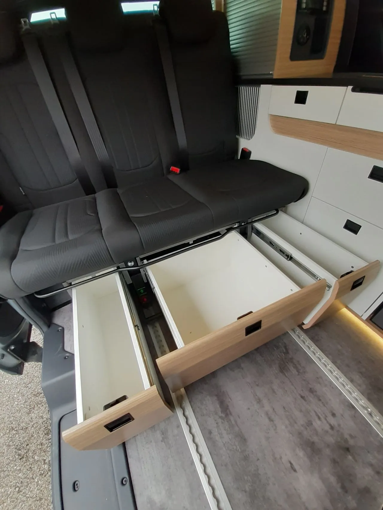 Van aménagé - Pilote - CV505 BC EVIDENCE - 2026