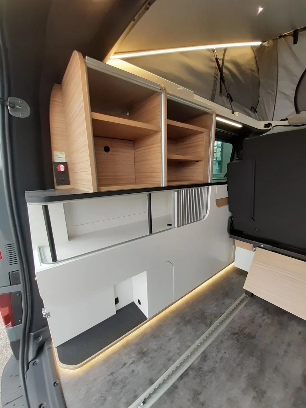 Van aménagé - Pilote - CV505 BC EVIDENCE - 2026