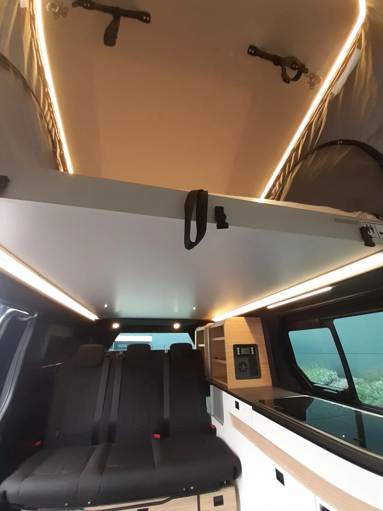 Van aménagé - Pilote - CV505 BC EVIDENCE - 2026