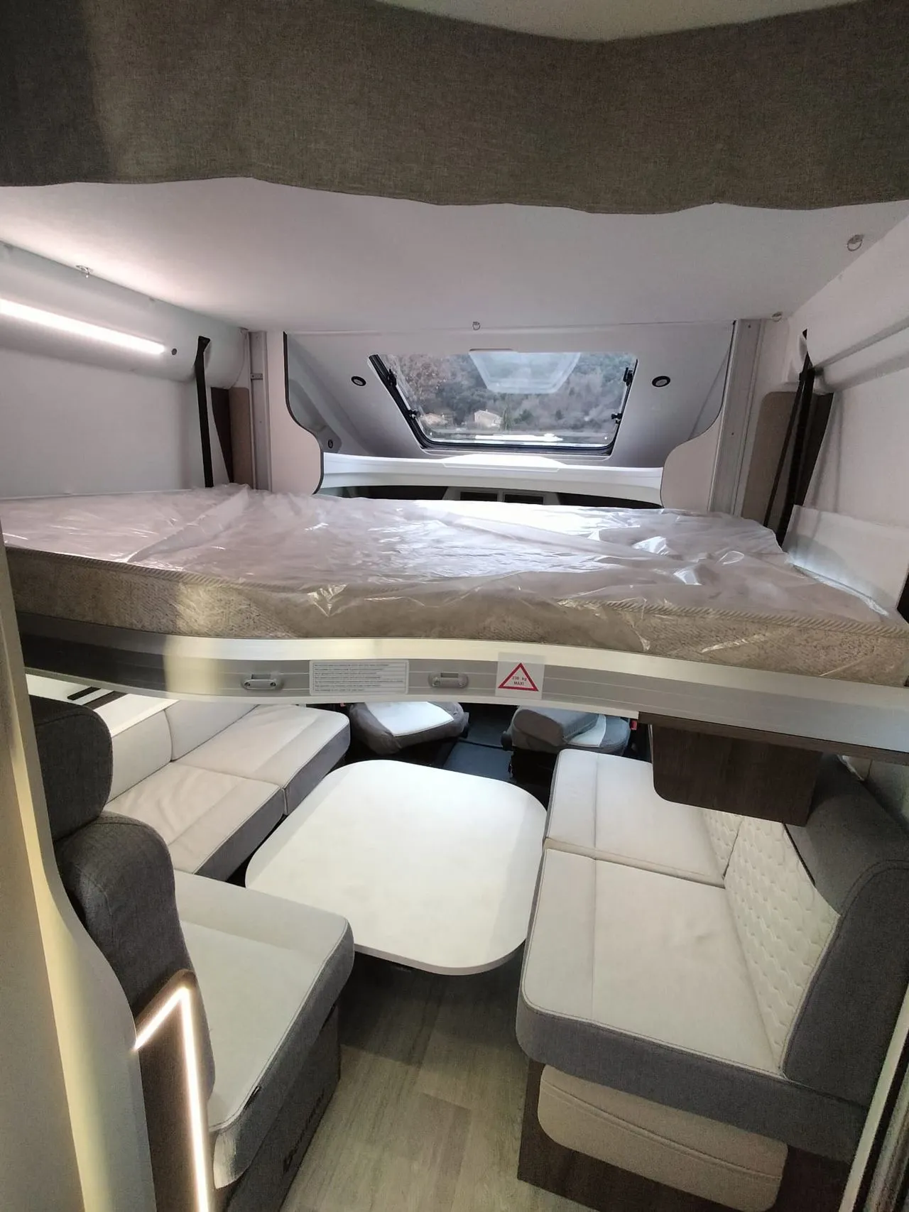 Camping-car - Benimar - TESSORO 444 - 2026