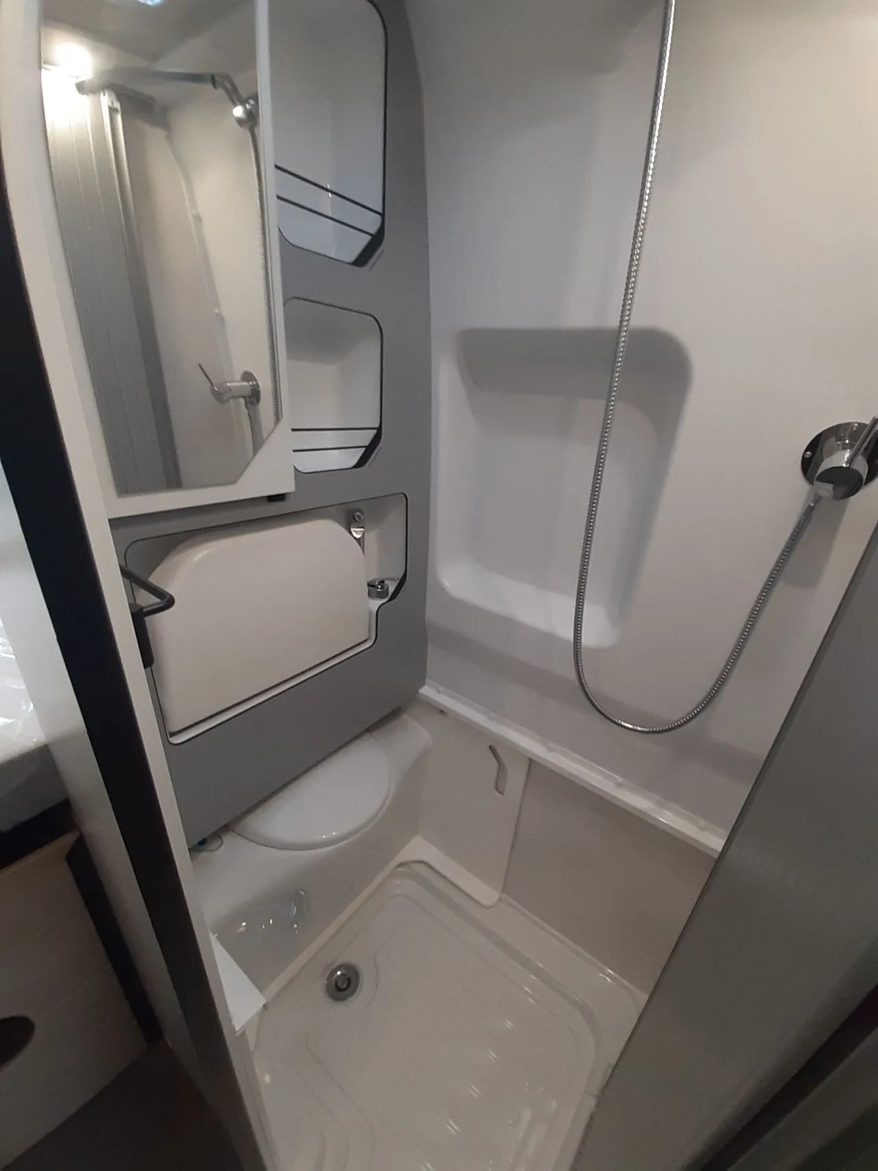 Fourgon aménagé - Pilote - V600 G EVIDENCE - 2026