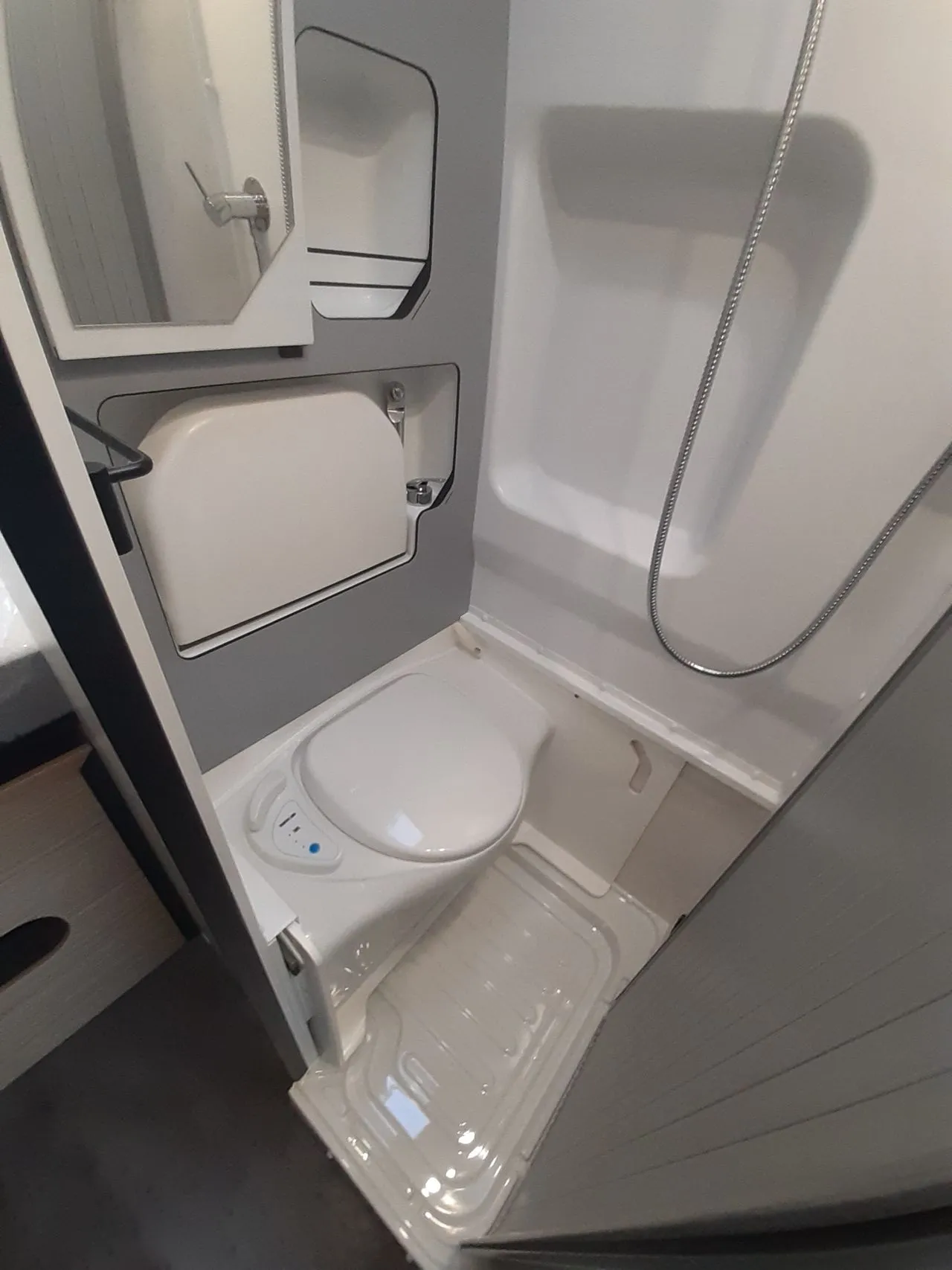 Fourgon aménagé - Pilote - V600 G EVIDENCE - 2026