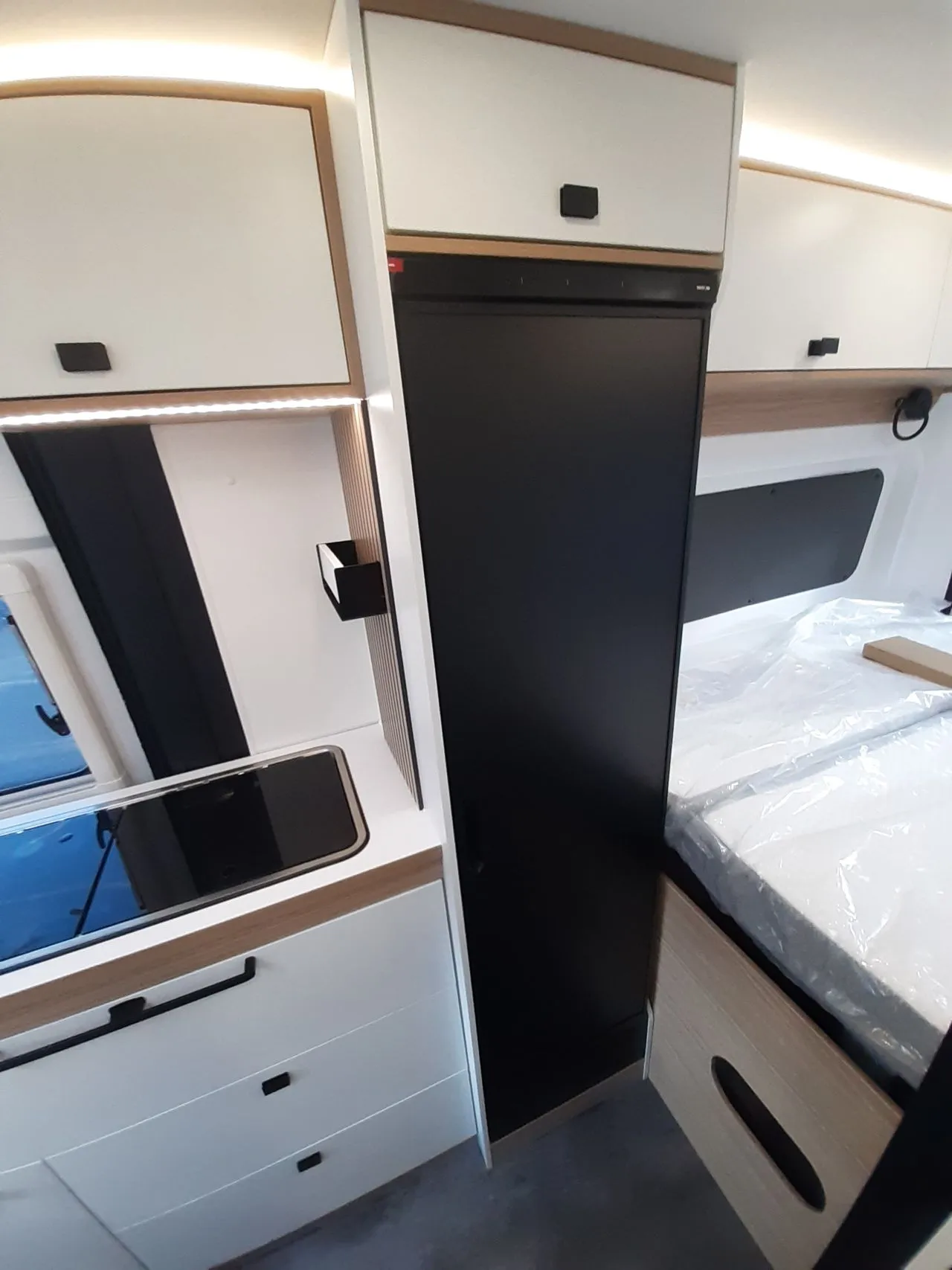 Fourgon aménagé - Pilote - V600 G EVIDENCE - 2026