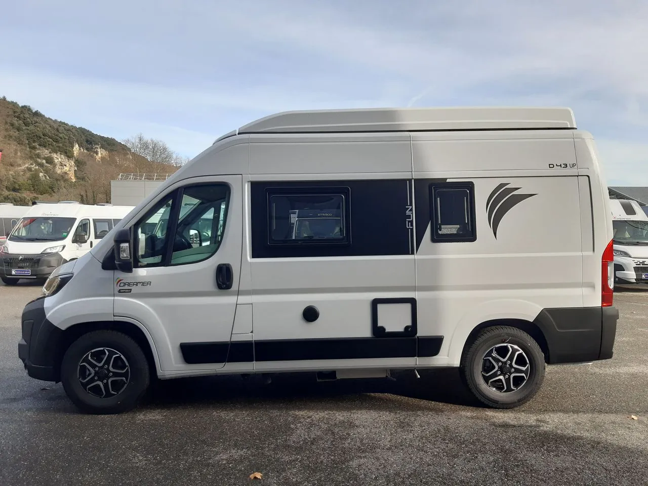 Fourgon aménagé - Dreamer - D43 UP - 2026