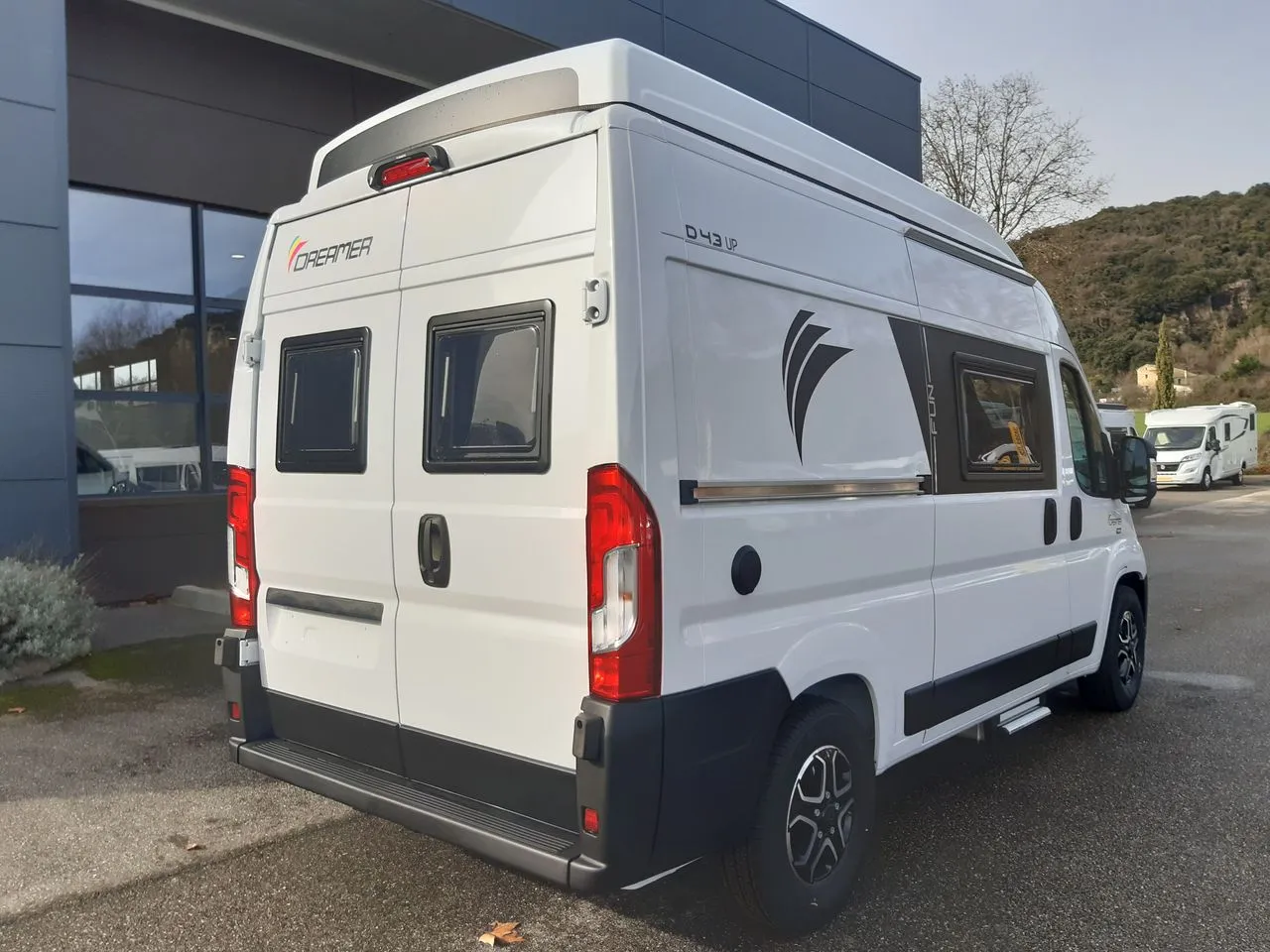 Fourgon aménagé - Dreamer - D43 UP - 2026