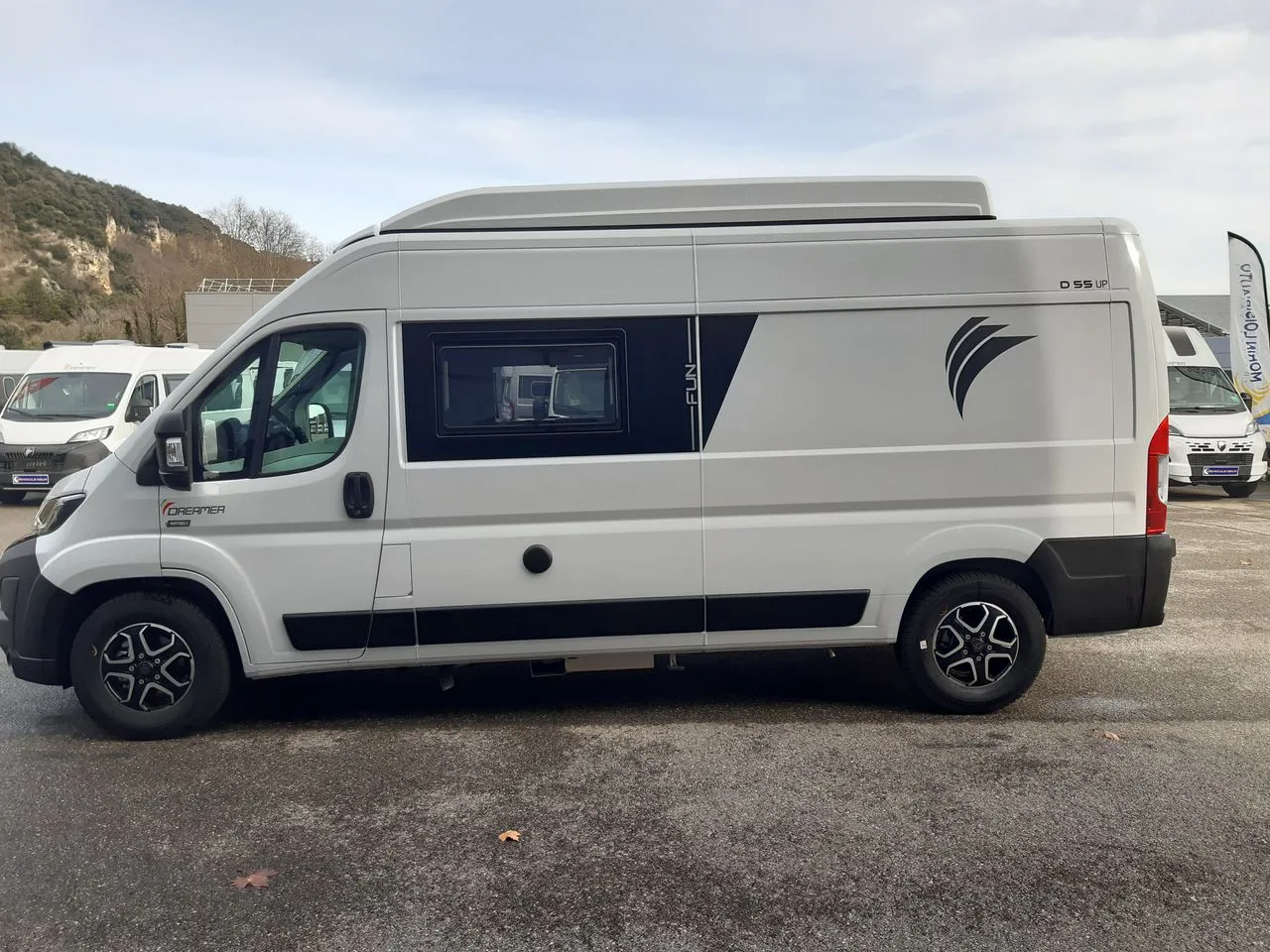 Fourgon aménagé - Dreamer - D55 UP - 2026