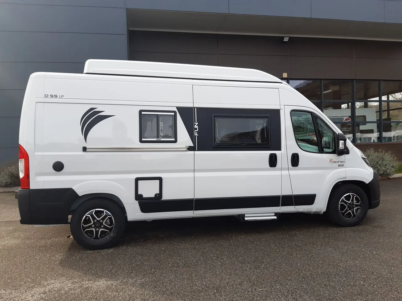Fourgon aménagé - Dreamer - D55 UP - 2026