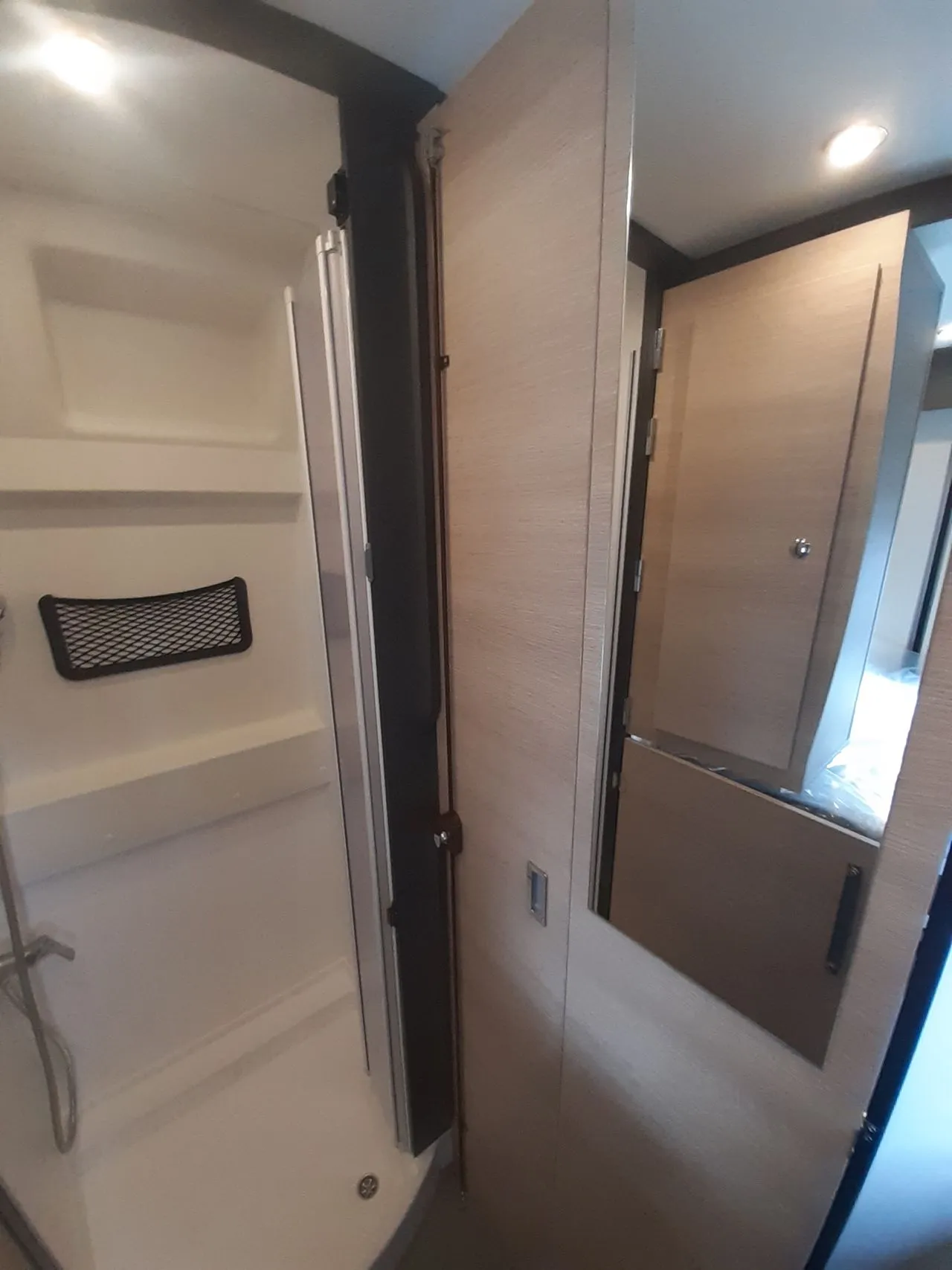 Fourgon aménagé - Dreamer - D55 UP - 2026