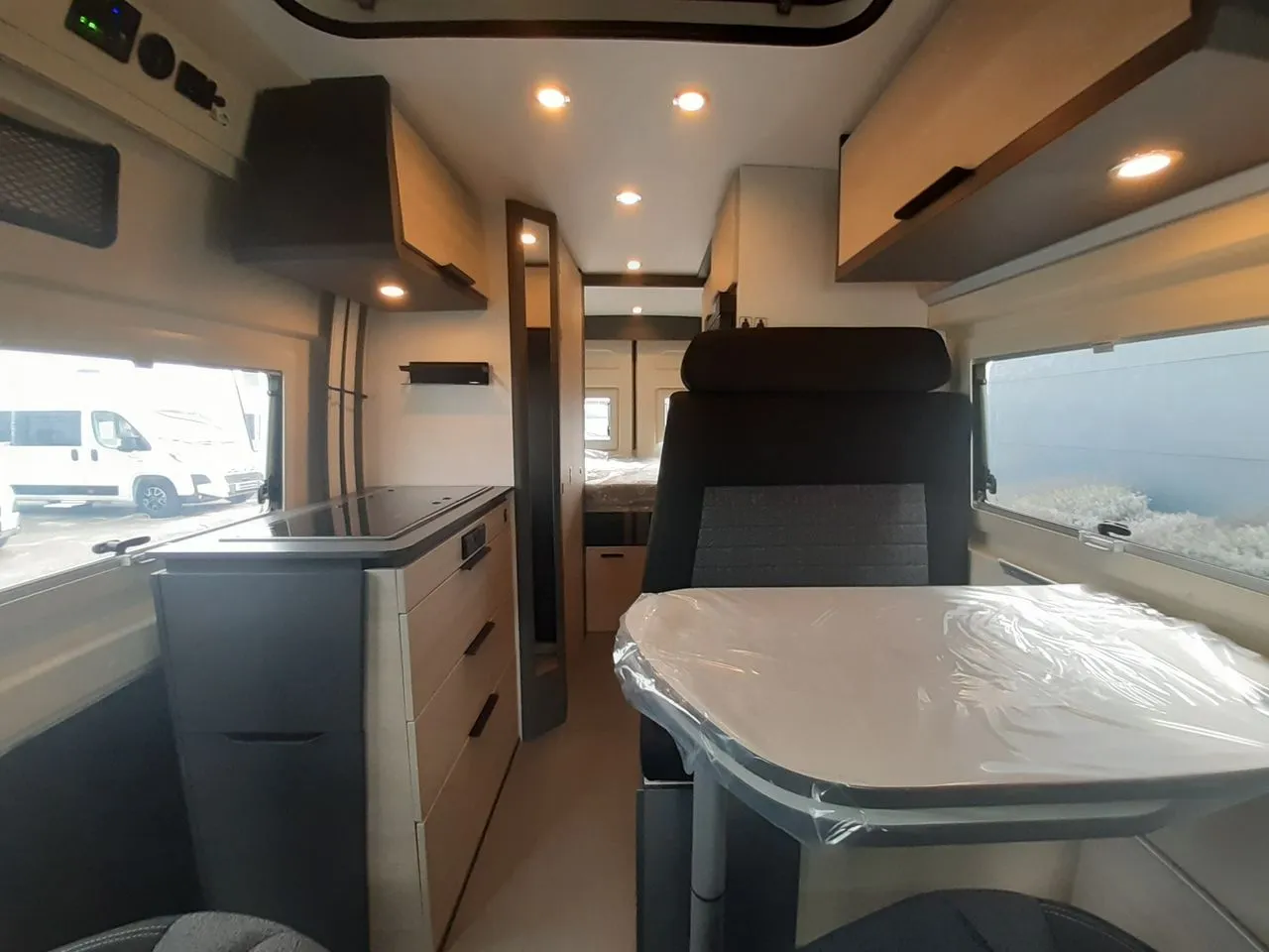 Fourgon aménagé - Dreamer - D55 UP - 2026