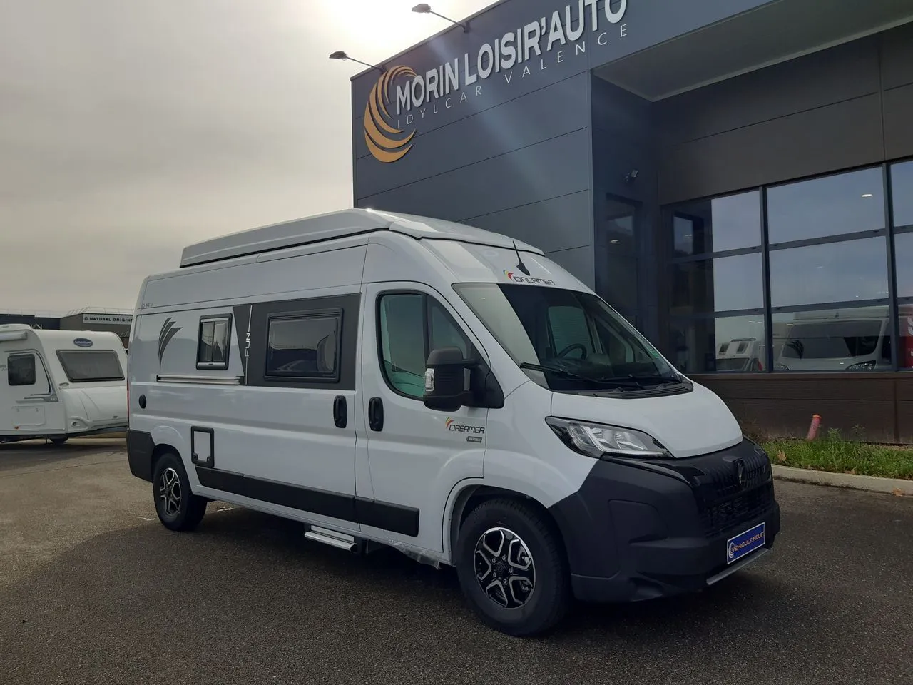 Fourgon aménagé - Dreamer - D55 UP - 2026