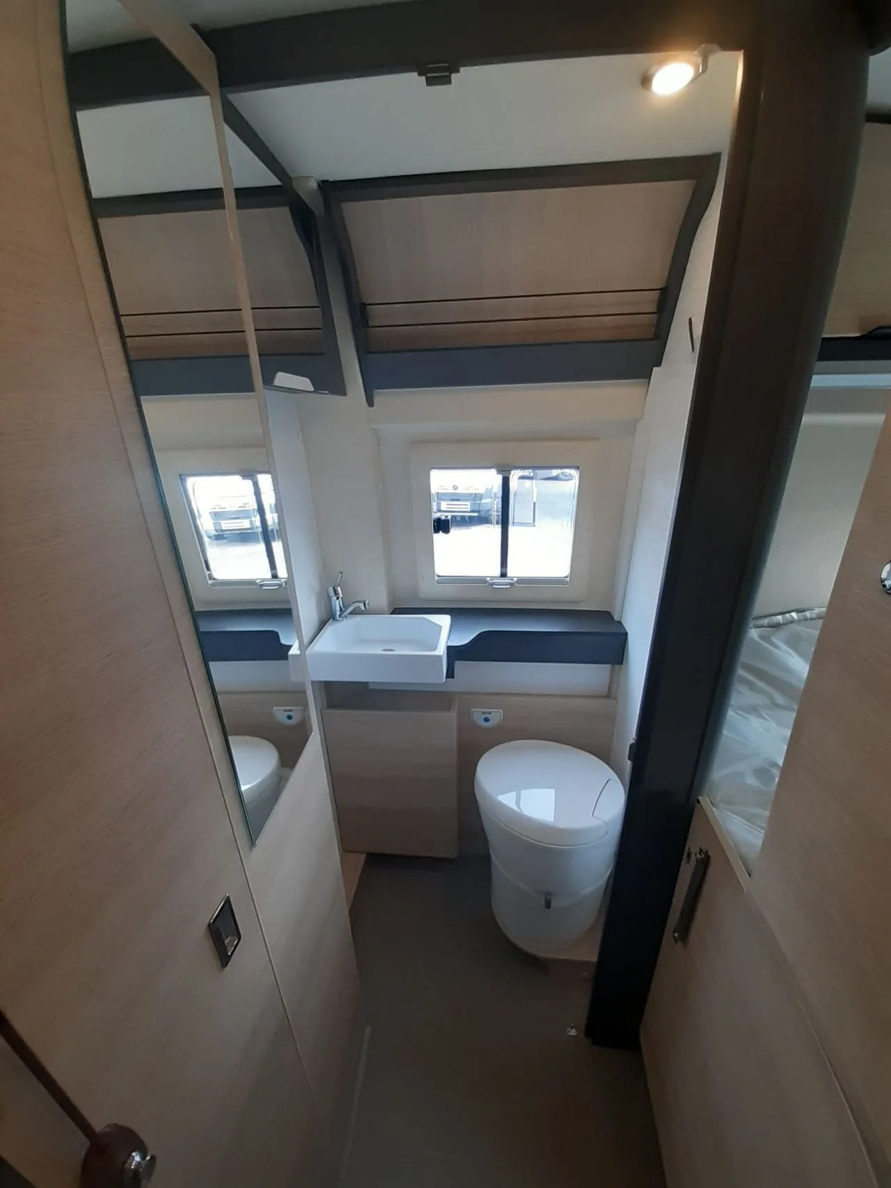 Fourgon aménagé - Dreamer - D55 UP - 2026