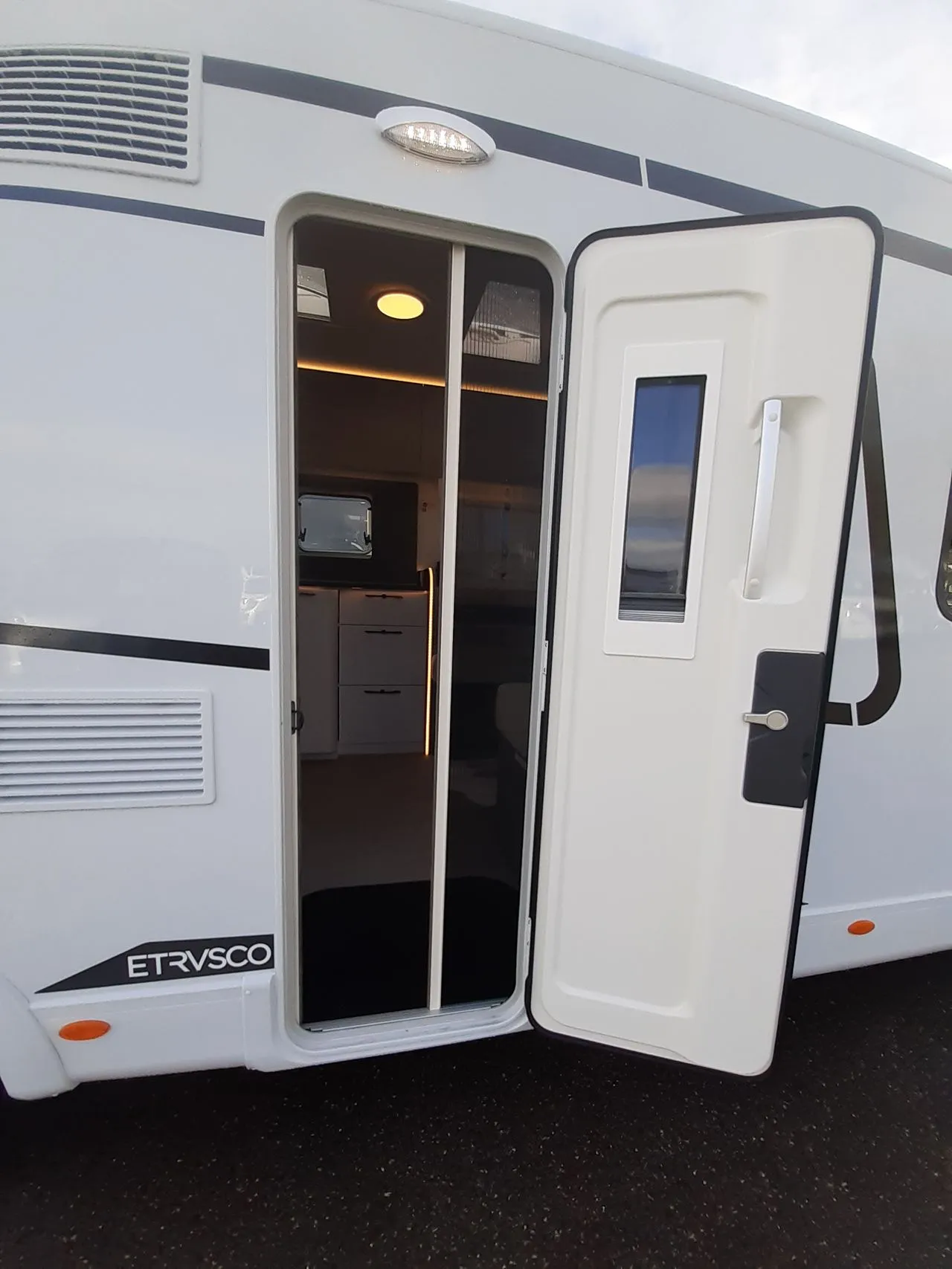 Camping-car - Etrusco - I7400 QBC - 2026