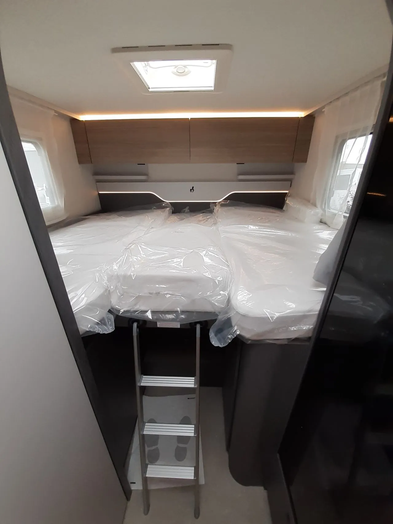 Camping-car - Etrusco - T6900 SB - 2026