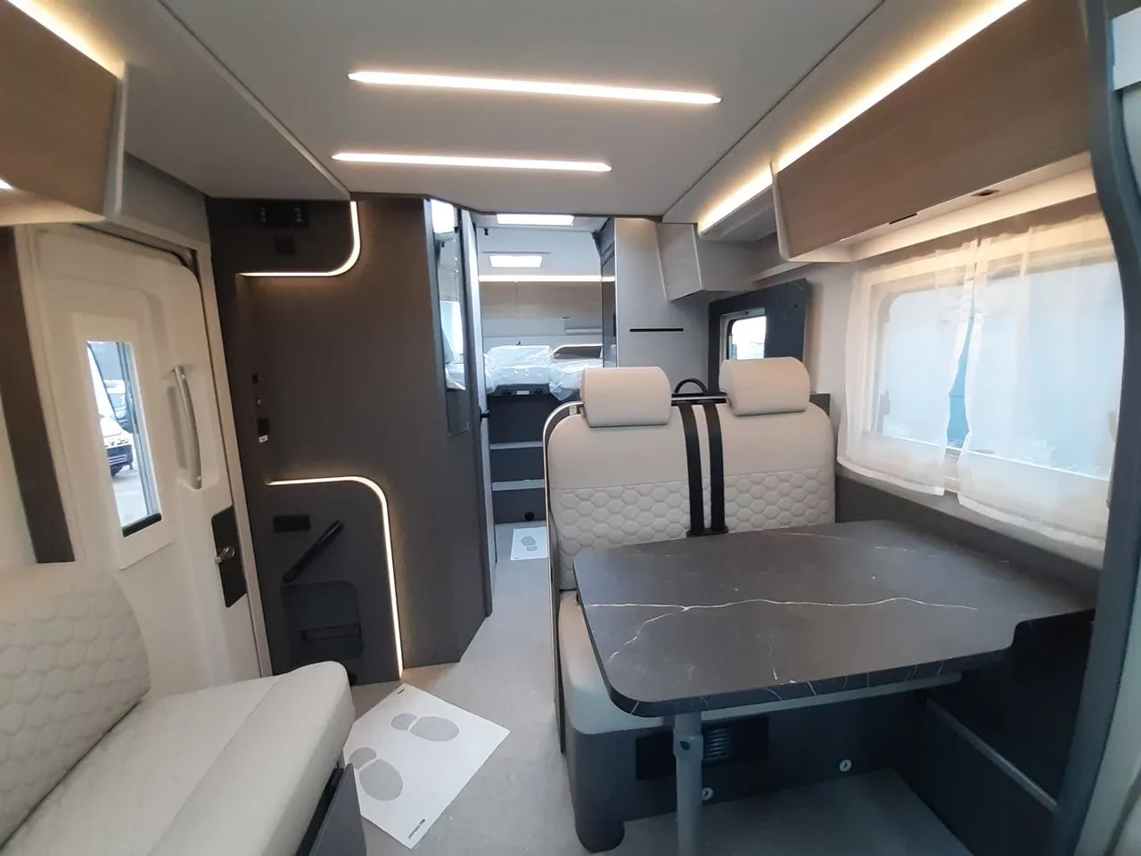 Camping-car - Etrusco - T6900 SB - 2026