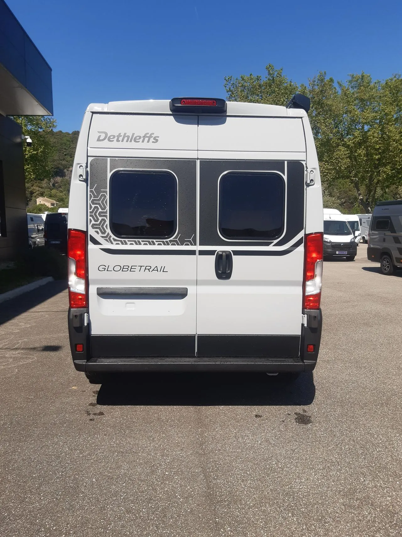 Fourgon aménagé - Dethleffs - GLOBETRAIL CV600 DS ACTIVE PLUS - 2026