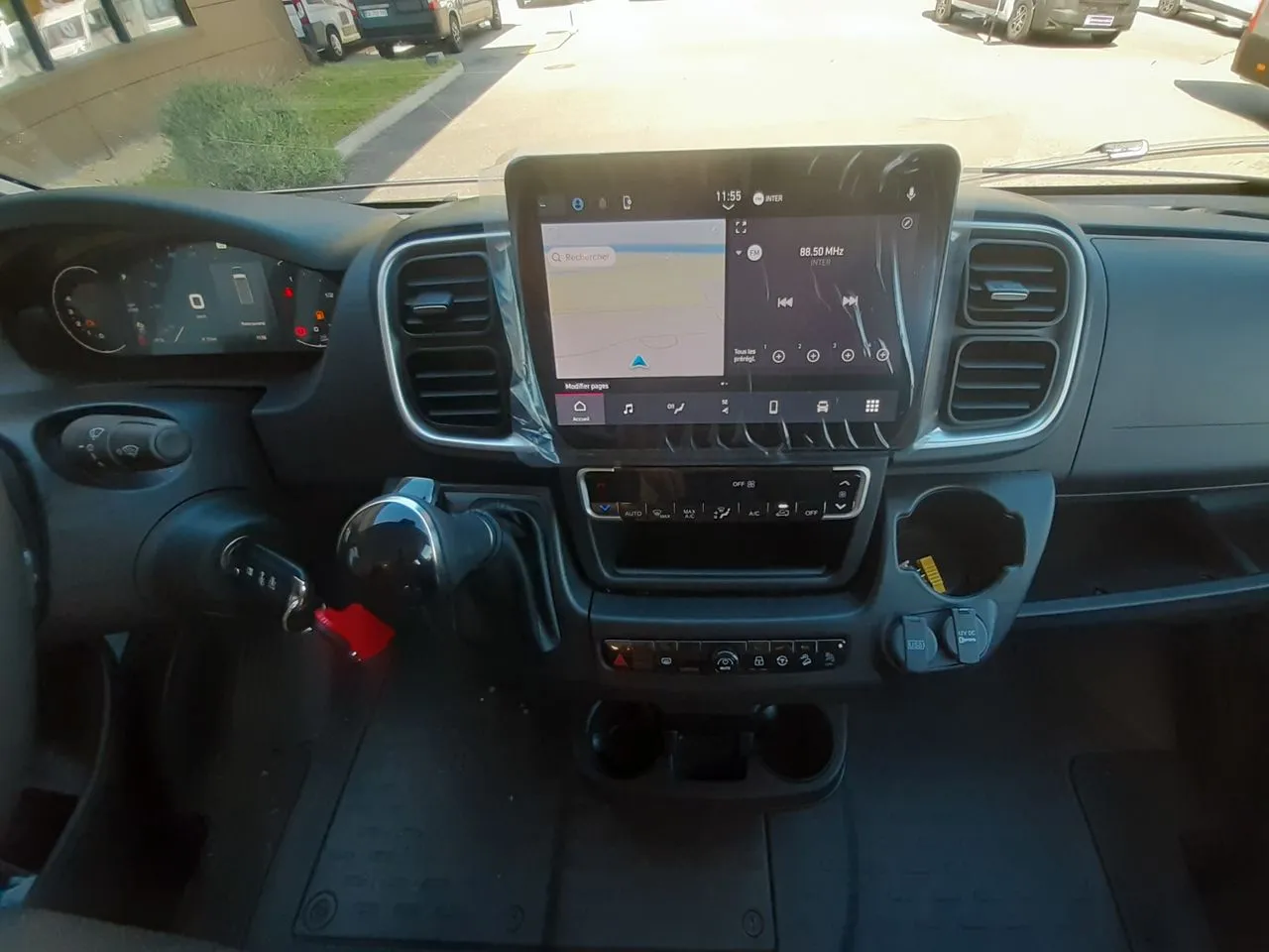 Fourgon aménagé - Dethleffs - GLOBETRAIL CV600 DS ACTIVE PLUS - 2026