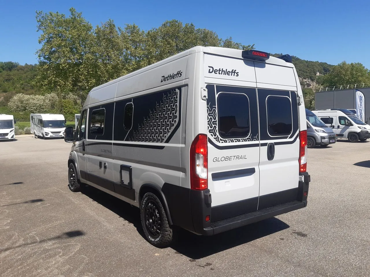 Fourgon aménagé - Dethleffs - GLOBETRAIL CV600 DS ACTIVE PLUS - 2026