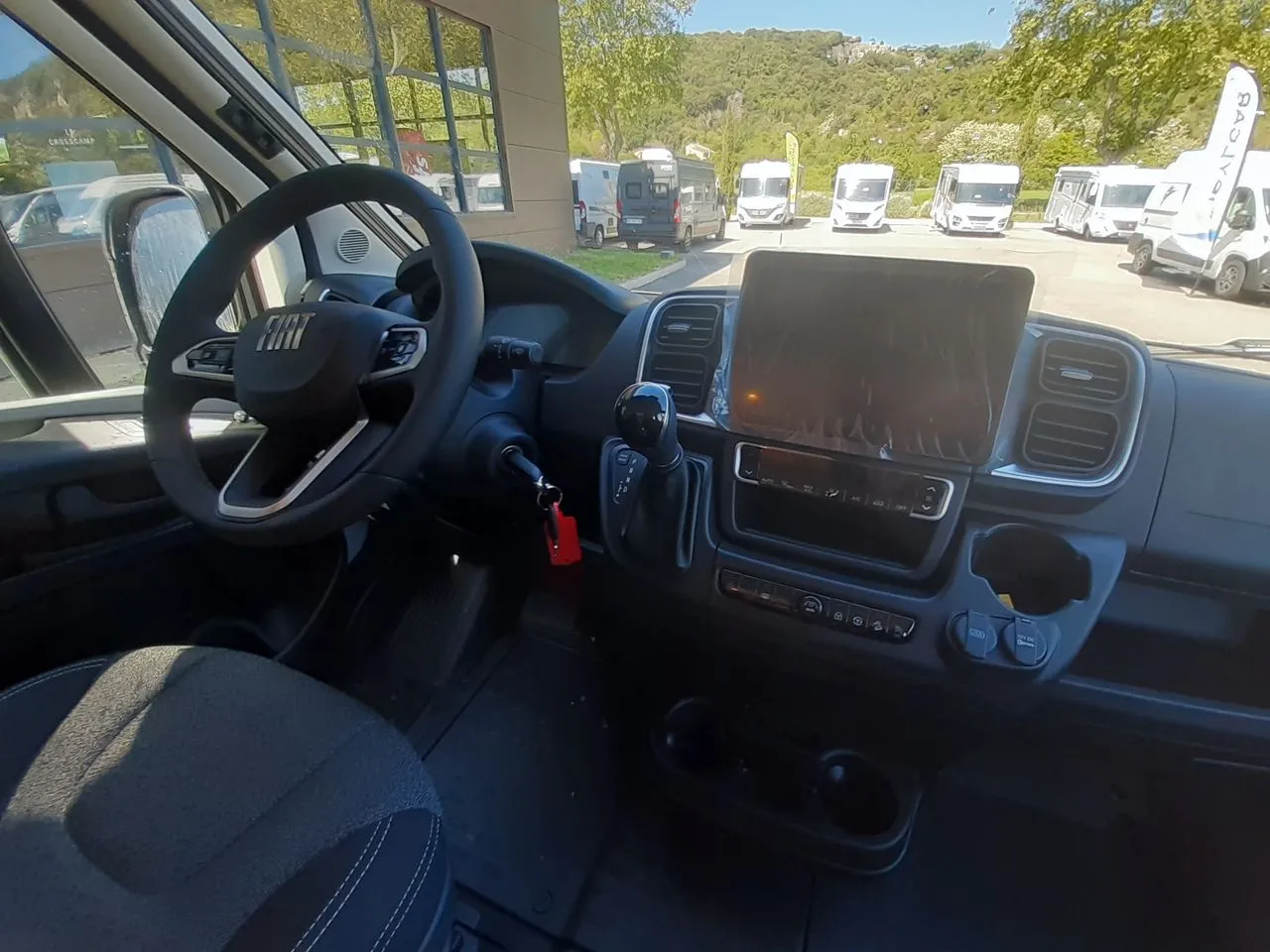 Fourgon aménagé - Dethleffs - GLOBETRAIL CV600 DS ACTIVE PLUS - 2026