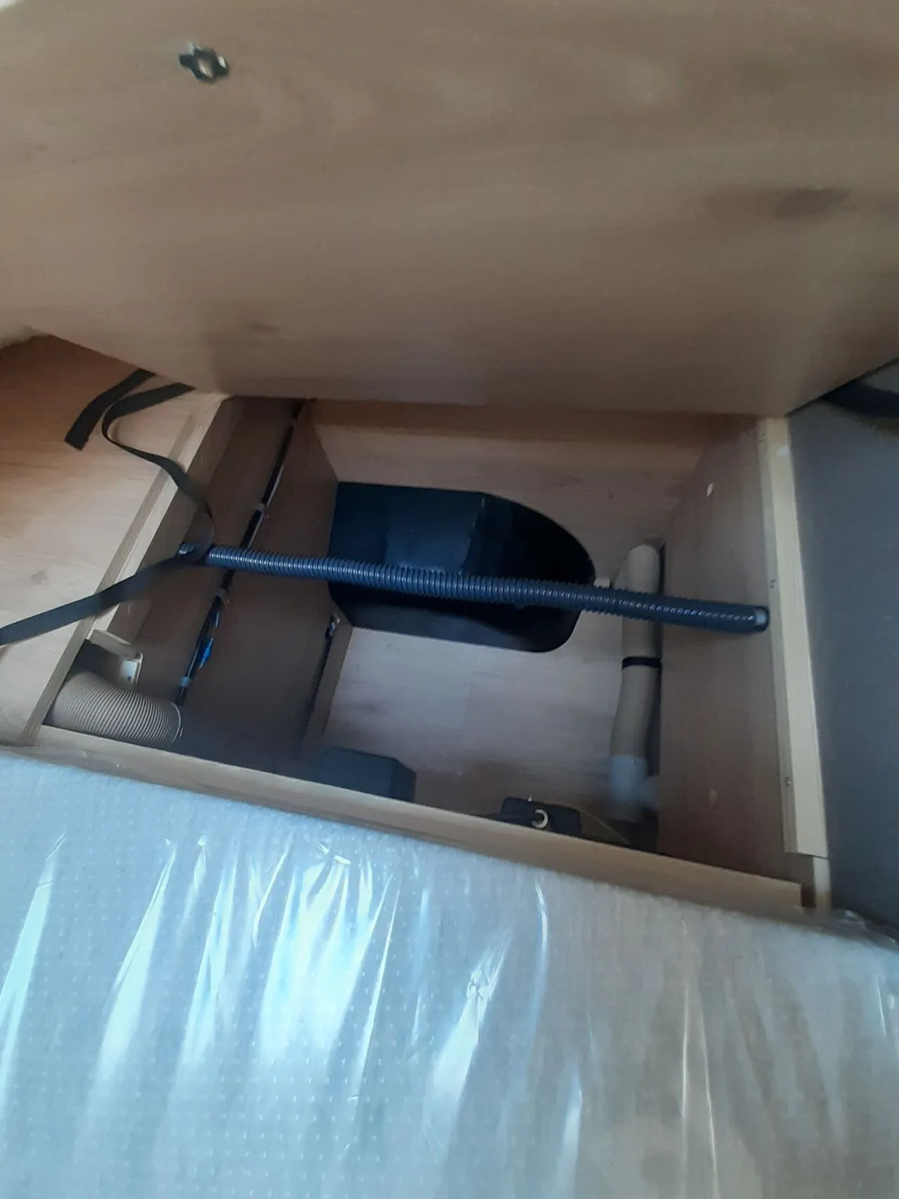 Fourgon aménagé - Dethleffs - GLOBETRAIL CV600 DS ACTIVE PLUS - 2026