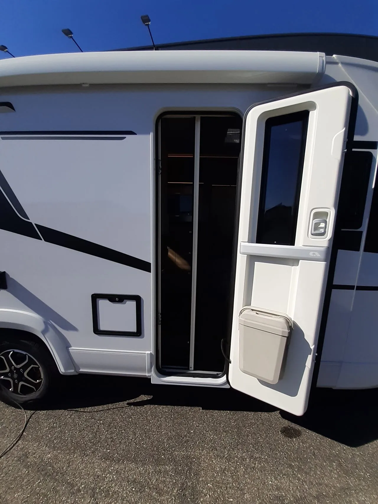 Camping-car - Adria - COMPACT SELECT DC - 2027