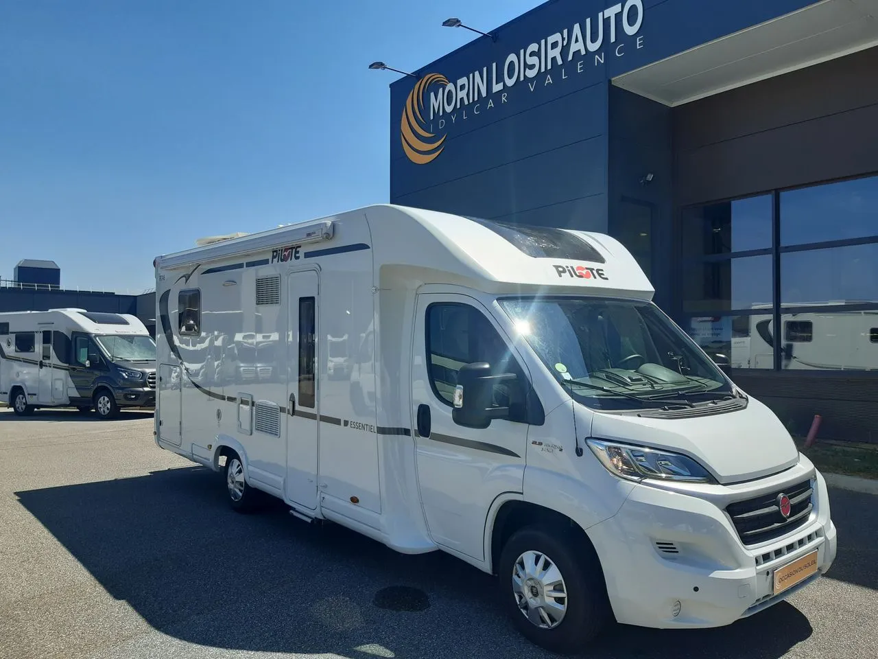 Camping-car occasion – Profilé — Camping-car profilé