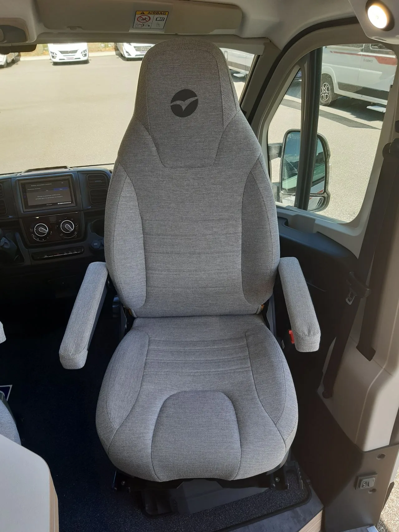 Fourgon aménagé - Pilote - V 630 S STANDARD - 2026