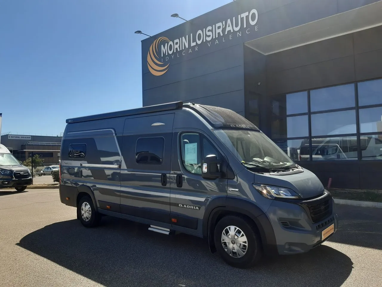 Fourgon aménagé occasion Adria — Fourgon aménagé