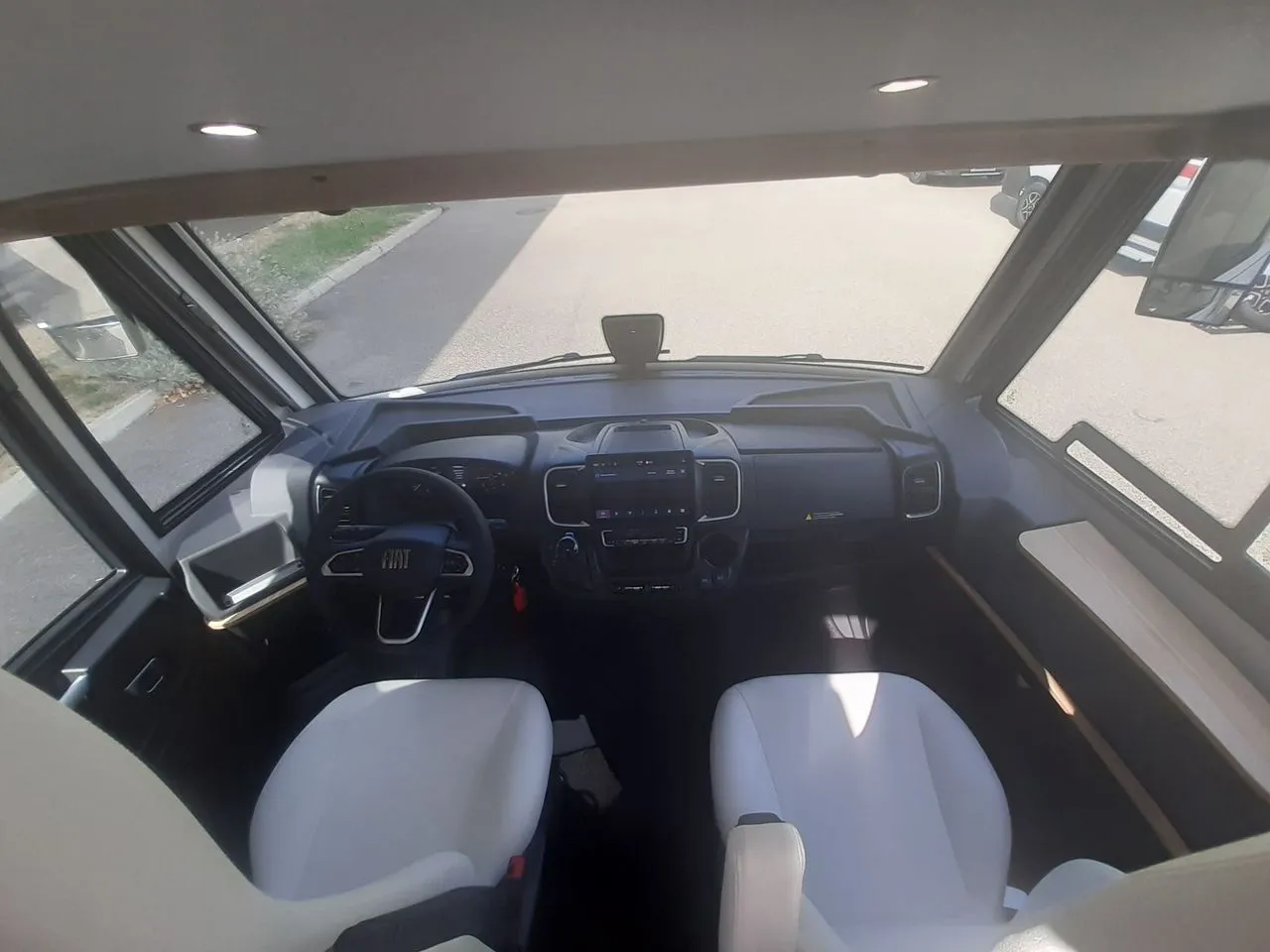 Camping-car - Pilote - G740 FC EVIDENCE - 2027