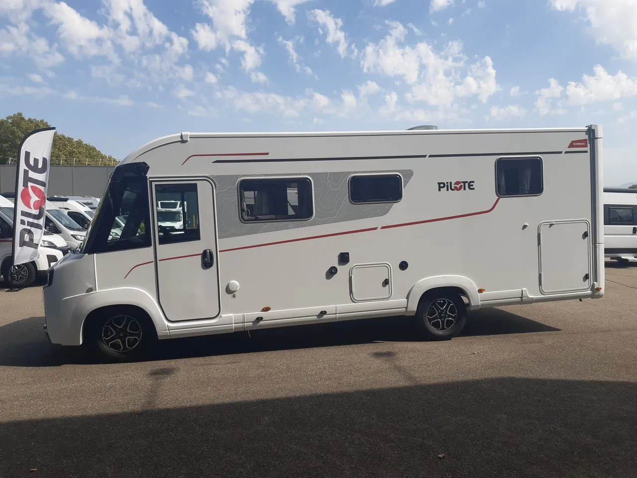 Camping-car - Pilote - G740 FC EVIDENCE - 2027