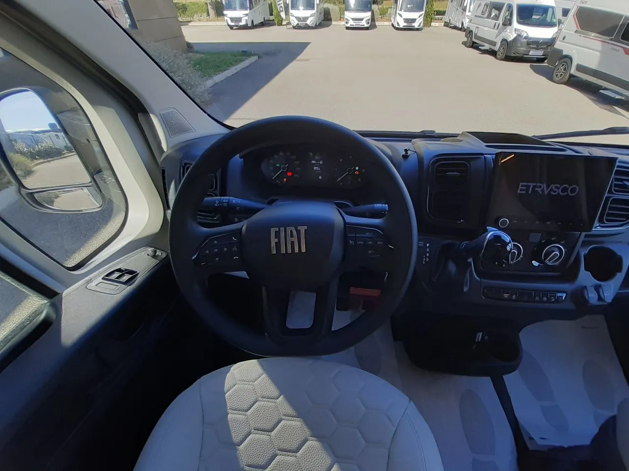 Camping-car - Etrusco - T6.9 SB - 2027
